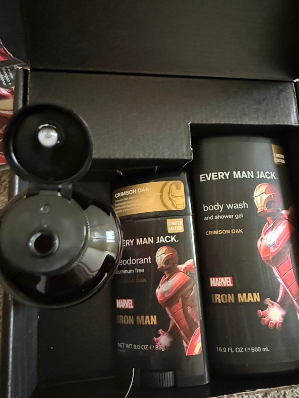 Every Man Jack Iron Man Crimson Oak Men’s Grooming Set - Red - Picture 4 of 5